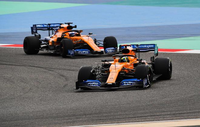 雷诺车队碾压哈斯车队，拉塞尔点燃赛场