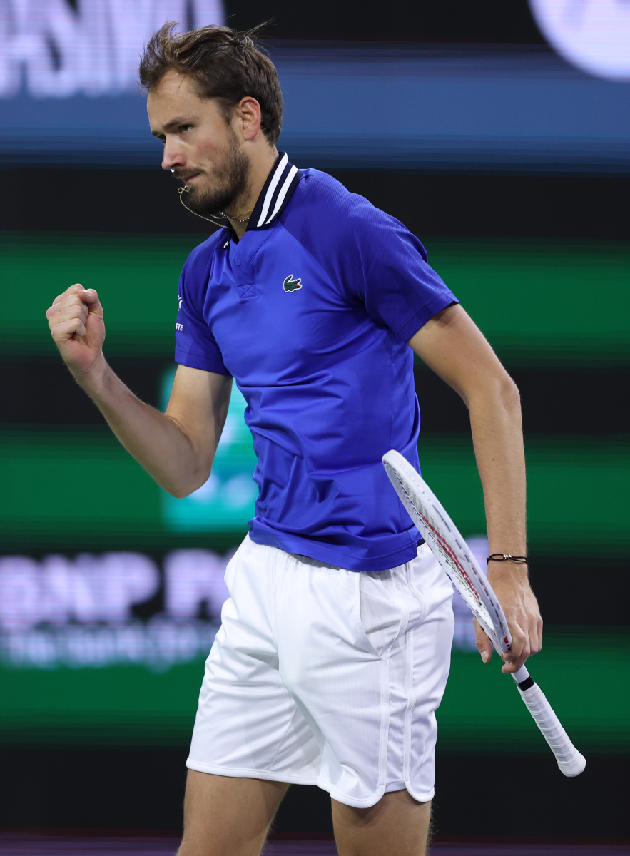 戴维斯杯逆转法网,梅德韦杰夫高光表现 戴维斯杯逆转法网,梅德韦杰夫高光表现