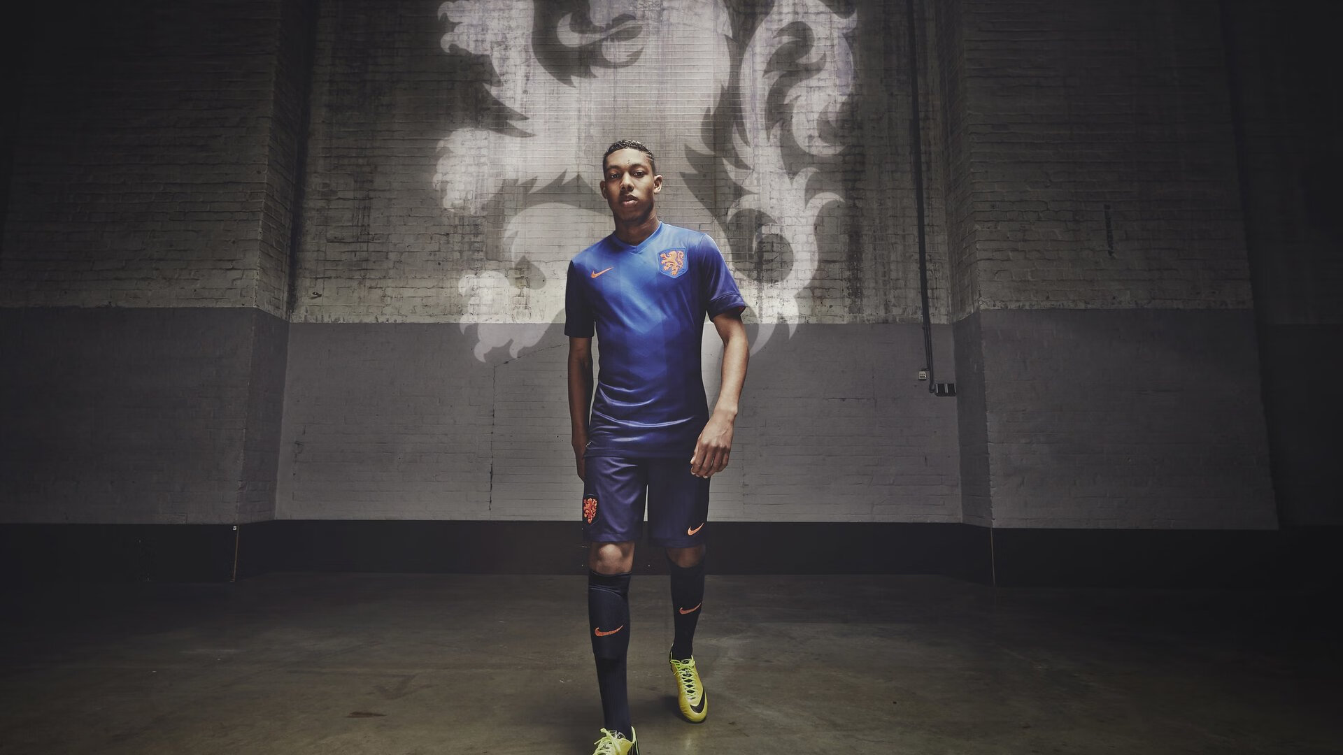 龙与盾—当威尔士火炮压制尼斯，德里赫特以钢铁意志接管英超争冠战